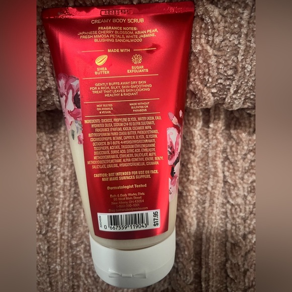 Japanese Cherry Blossom Bath & Body Set - Red - Picture 8 of 8